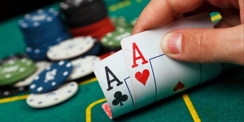 Cách chơi Poker vòng Flop đơn giản